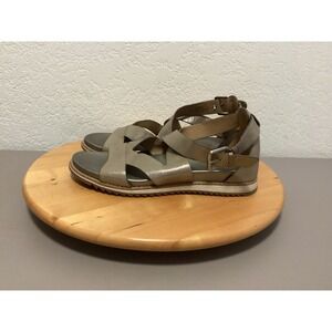 Sofft Strappy Ankle Strap Sandals Women 8M Metallic Taupe Leather Lug Sole